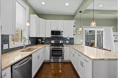 1723 N Kimball Avenue, Chicago, IL 60647 - Photo 9