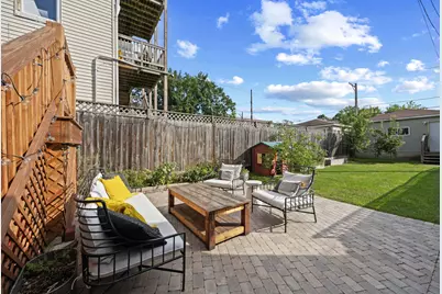 1723 N Kimball Avenue, Chicago, IL 60647 - Photo 13