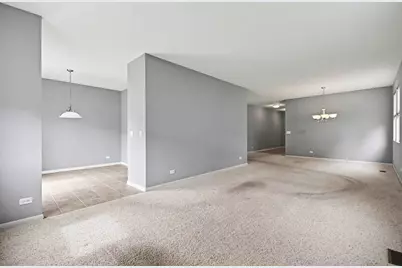 8226 Woodview Avenue, Joliet, IL 60431 - Photo 7
