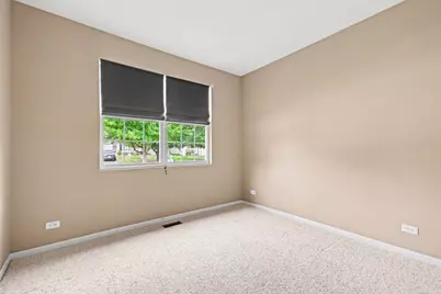 8226 Woodview Avenue, Joliet, IL 60431 - Photo 15
