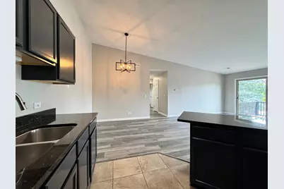 1539 Raymond Drive #204, Naperville, IL 60563 - Photo 7