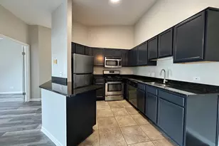 1539 Raymond Dr, Naperville, IL 60563 - Photo 5