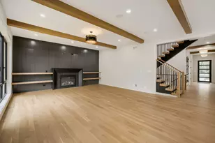 1515 N Fernandez Pl, Arlington Heights, IL 60004 - Photo 9