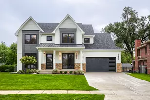 1515 N Fernandez Pl, Arlington Heights, IL 60004 - Photo 1