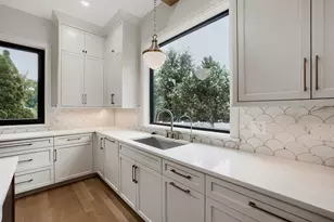1515 N Fernandez Pl, Arlington Heights, IL 60004 - Photo 17