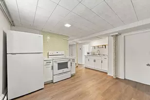 4027 N Kilbourn Ave, Chicago, IL 60641 - Photo 3