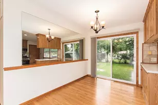 1814 Grandview Dr, Johnsburg, IL 60051 - Photo 7