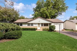 1814 Grandview Dr, Johnsburg, IL 60051 - Photo 1