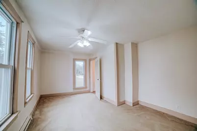223 N 3rd Street, Watseka, IL 60970 - Photo 27