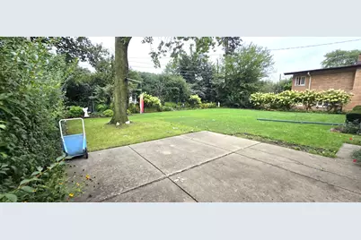 6425 N Knox Avenue, Lincolnwood, IL 60712 - Photo 7