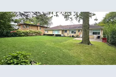 6425 N Knox Avenue, Lincolnwood, IL 60712 - Photo 5