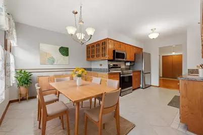10268 Southwest Highway #3B, Chicago Ridge, IL 60415 - Photo 11