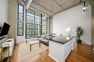 900 N Kingsbury St, Chicago, IL 60610 - Photo 9