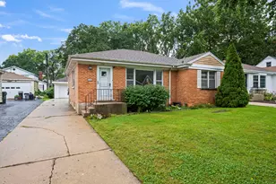 152 S Fremont St, Palatine, IL 60067 - Photo 1