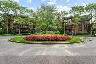 1175 Lake Cook Rd, Northbrook, IL 60062 - Photo 1
