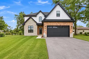 5041 137th St, Crestwood, IL 60418 - Photo 1