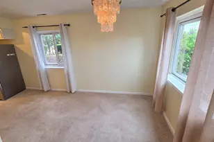1761 W Algonquin Rd, Mount Prospect, IL 60056 - Photo 3