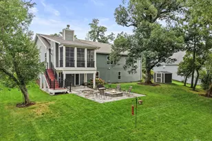 25 Retreat Ct, South Elgin, IL 60124 - Photo 9