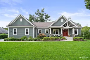 25 Retreat Ct, South Elgin, IL 60124 - Photo 1