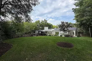 3105 E Landstrom Rd, Rockford, IL 61107 - Photo 19