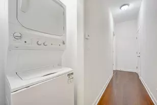 1010 W Dakin St, Chicago, IL 60613 - Photo 5