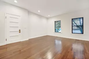 1010 W Dakin St, Chicago, IL 60613 - Photo 9