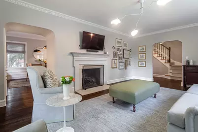 3805 Foster Street, Evanston, IL 60203 - Photo 5