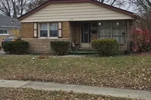 2747 174th St, Hazel Crest, IL 60429 - Photo 13