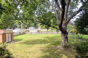 330 S Oak St, Palatine, IL 60067 - Photo 21