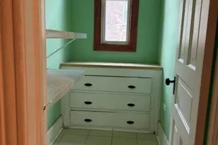 2725 W 23rd Pl, Chicago, IL 60608 - Photo 11