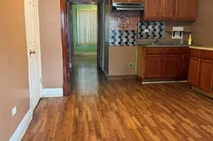 2725 W 23rd Pl, Chicago, IL 60608 - Photo 3