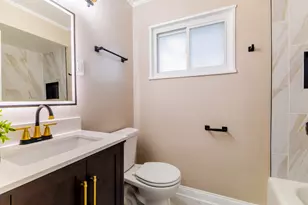 574 Lakewood Blvd, Park Forest, IL 60466 - Photo 7