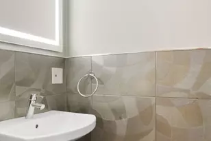 608 W Arlington Pl, Chicago, IL 60614 - Photo 5