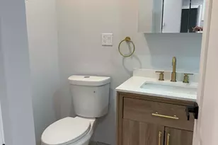 3801 W Belle Plaine Ave, Chicago, IL 60618 - Photo 5