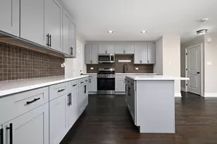 16607 Paulina St, Markham, IL 60428 - Photo 3