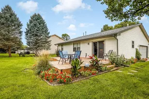 101 Gables Dr SW, Poplar Grove, IL 61065 - Photo 27