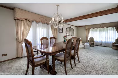 6426 W 84th Place, Burbank, IL 60459 - Photo 5