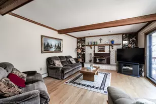 6426 W 84th Pl, Burbank, IL 60459 - Photo 9