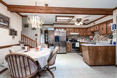 6426 W 84th Place, Burbank, IL 60459 - Photo 7
