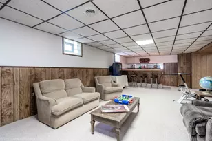 6426 W 84th Pl, Burbank, IL 60459 - Photo 17
