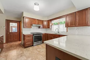 18517 Frontage Rd, Lansing, IL 60438 - Photo 17
