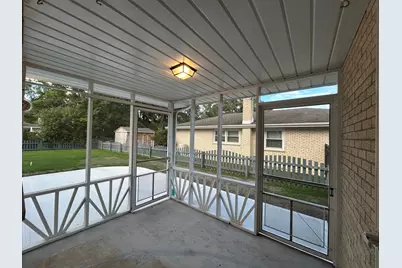 1224 W Sunset Road, Mount Prospect, IL 60056 - Photo 9