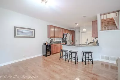 2615 Lorraine Circle, Geneva, IL 60134 - Photo 9