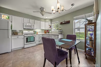 323 Capitol Drive #A, Sugar Grove, IL 60554 - Photo 5