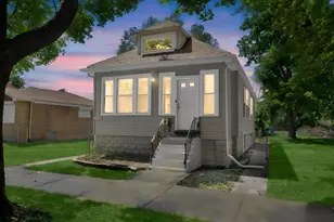9050 S Ellis Ave, Chicago, IL 60619 - Photo 3