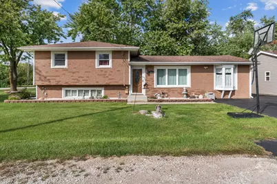 960 Becker Lane, Aurora, IL 60505 - Photo 5