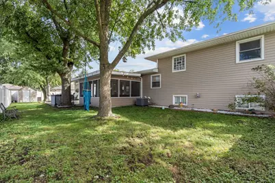 960 Becker Lane, Aurora, IL 60505 - Photo 35