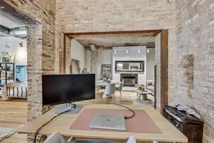 110 N Peoria St, Chicago, IL 60607 - Photo 11