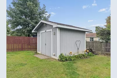 795 Newport Drive, Island Lake, IL 60042 - Photo 19