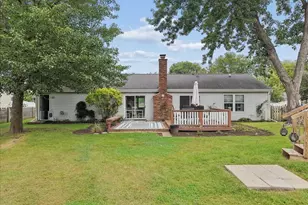 795 Newport Dr, Island Lake, IL 60042 - Photo 25